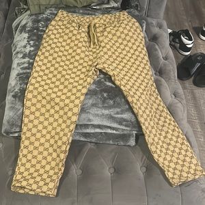 Gucci cropped pants